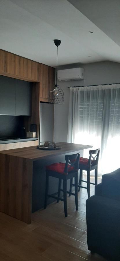 Lovely Guesthouse - 58M2 Mountain View Ioannina Exterior photo
